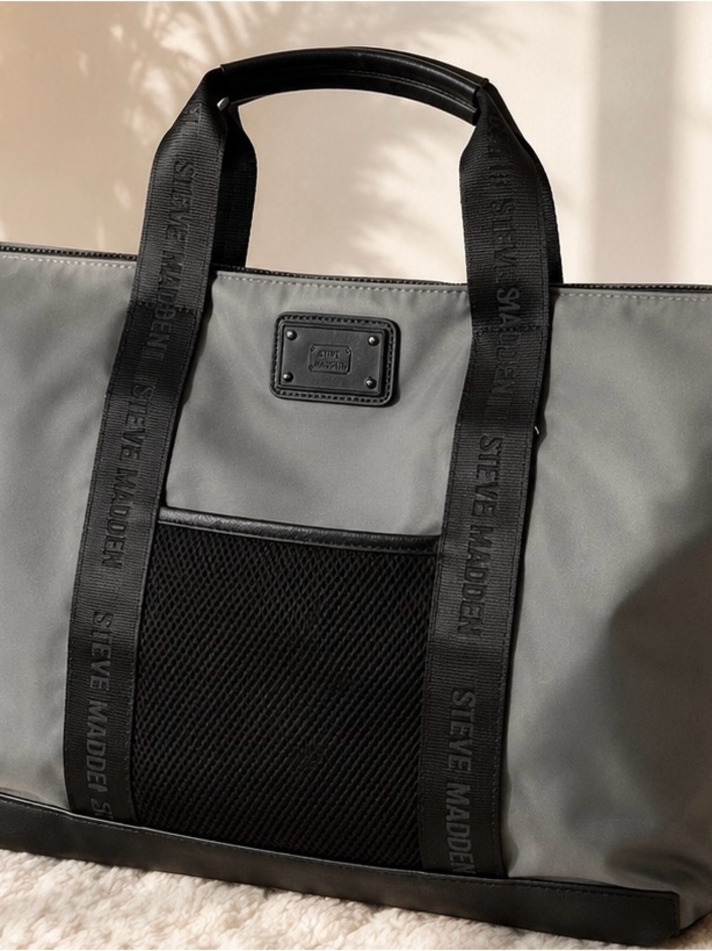 Steve Madden Gray Tote Bag - Picture 5 of 5